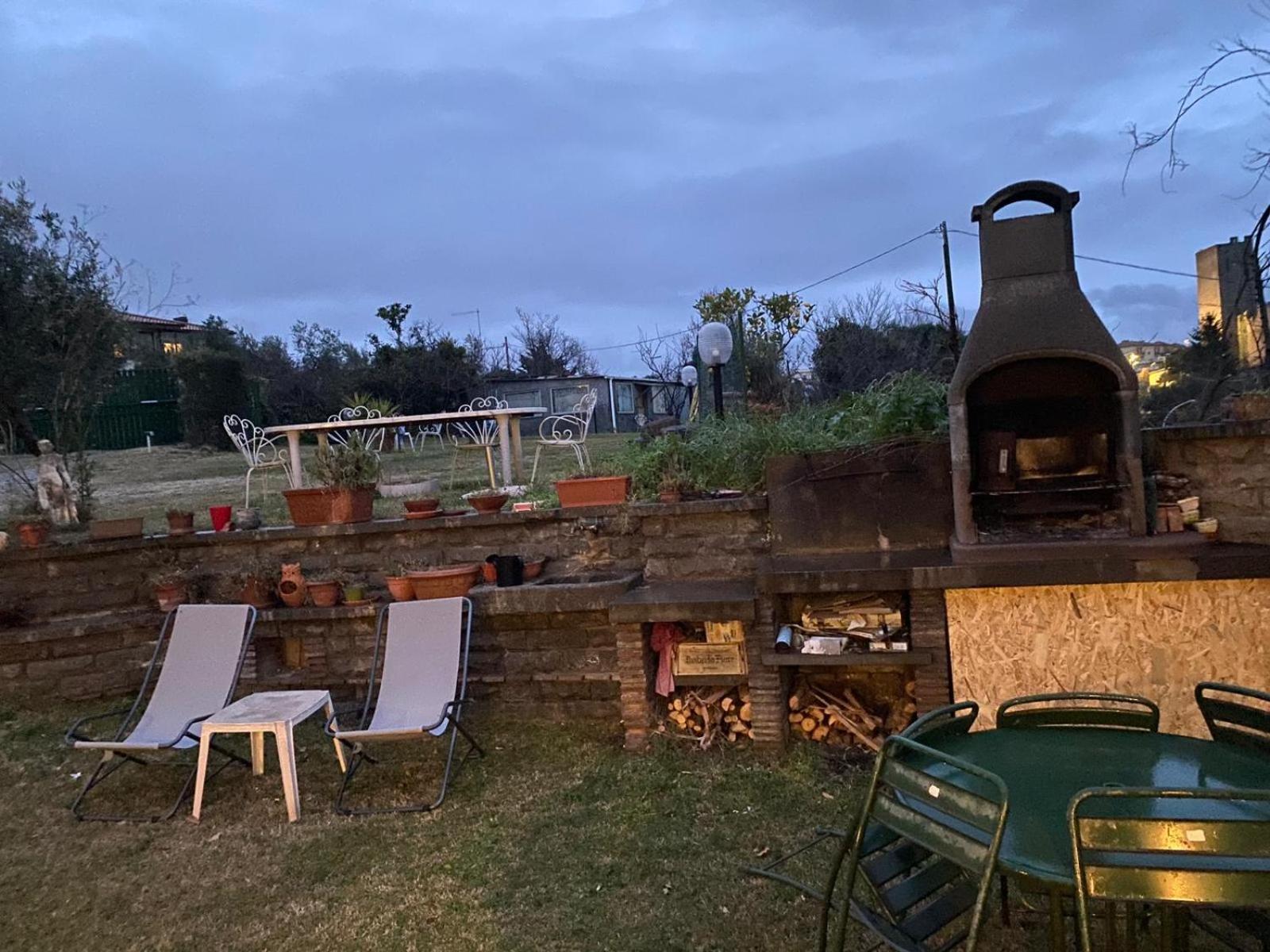 La Finestra Di Umberto Vicino Al Centro Con Parcheggio Privato Bed & Breakfast Viterbo Ngoại thất bức ảnh